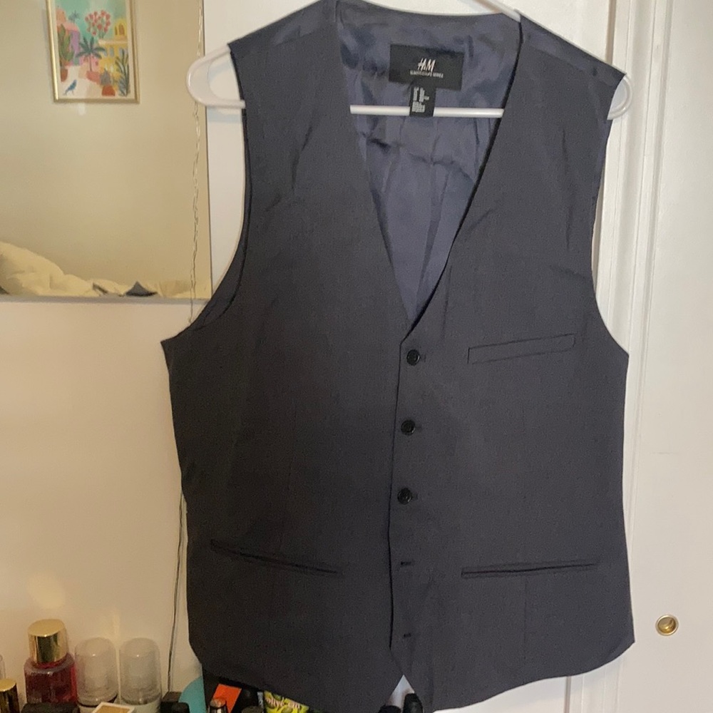 H&M dress vest